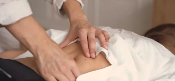 Massage du bas du dos en cabinet